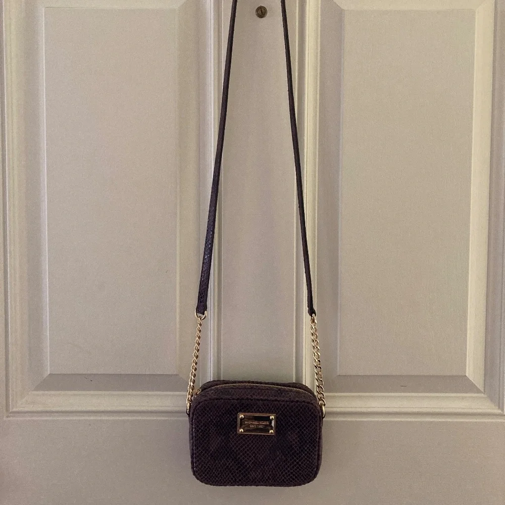Michael Kors Purple Snake Embossed Leather Jet Set Crossbody Bag/$138 RETAIL/NEW